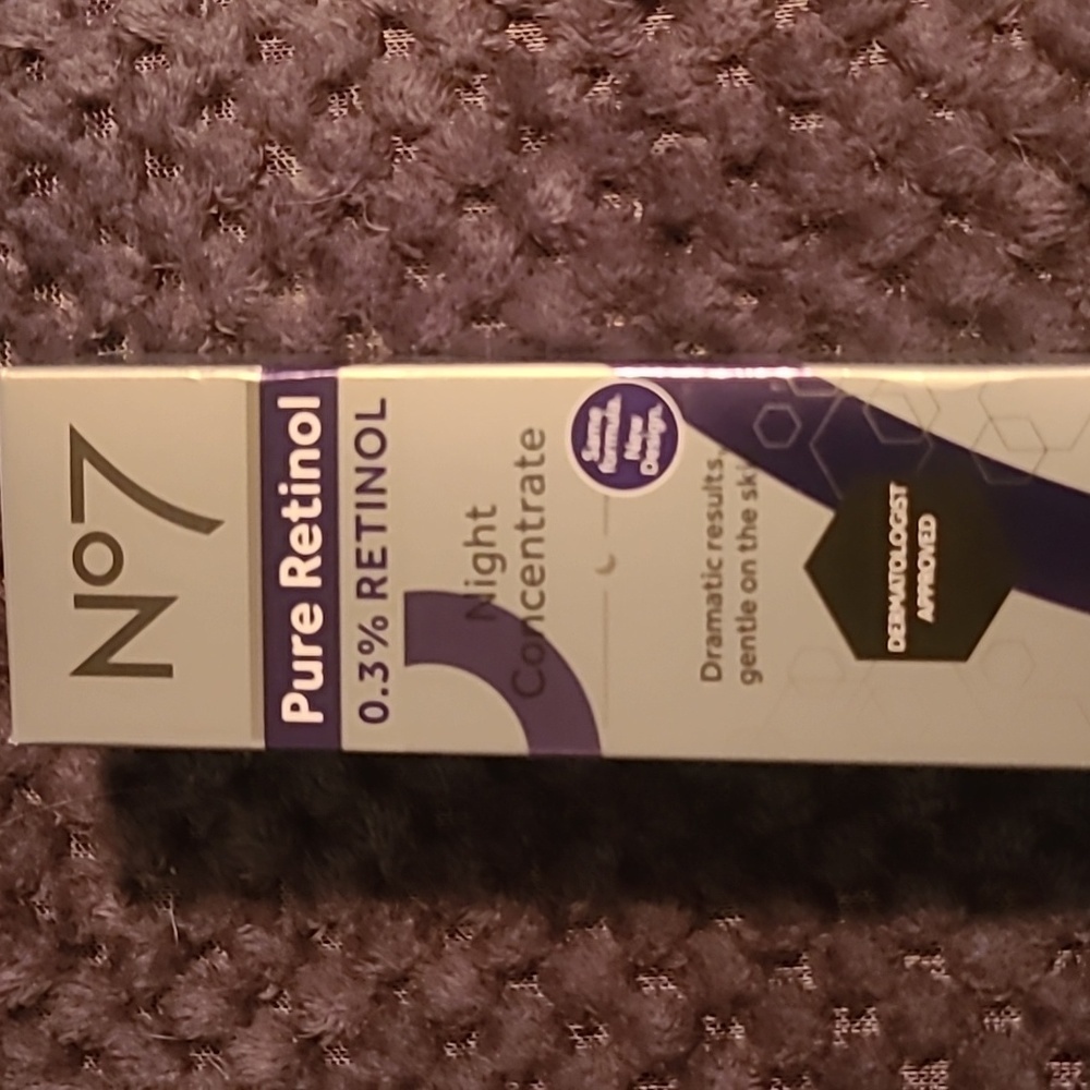 No7 Pure Retinol 0.3% Retinol Night Concentrate